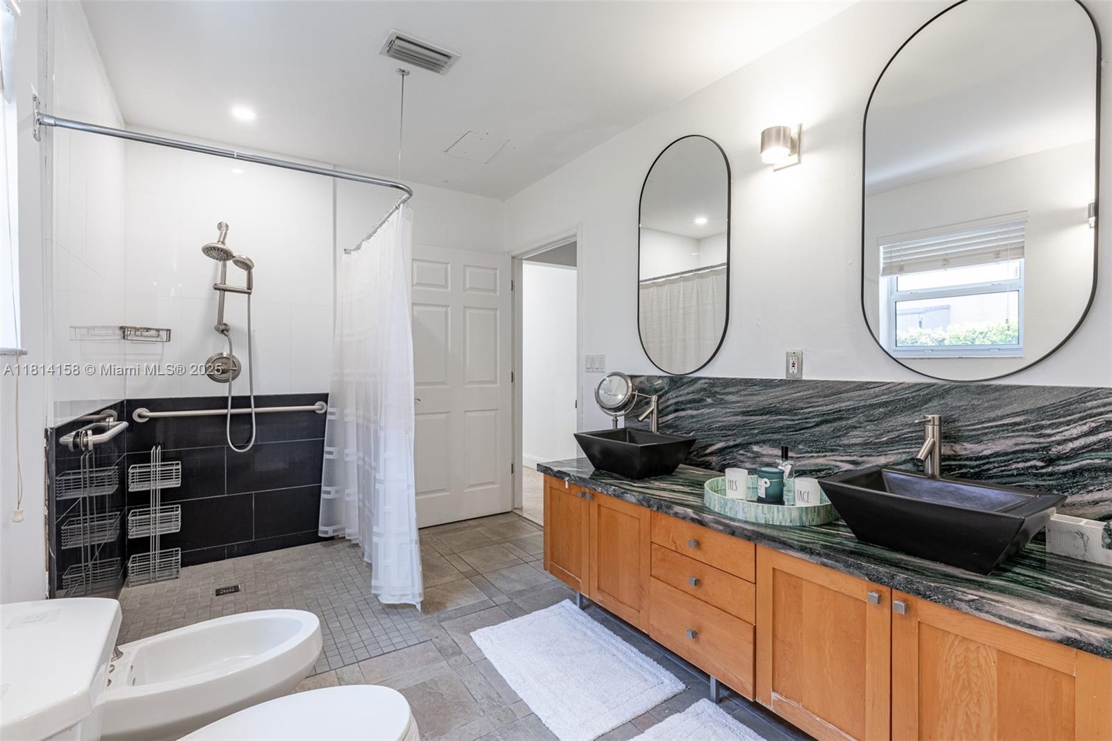 BISC BEACH 2ND ADDN - Residential Lease