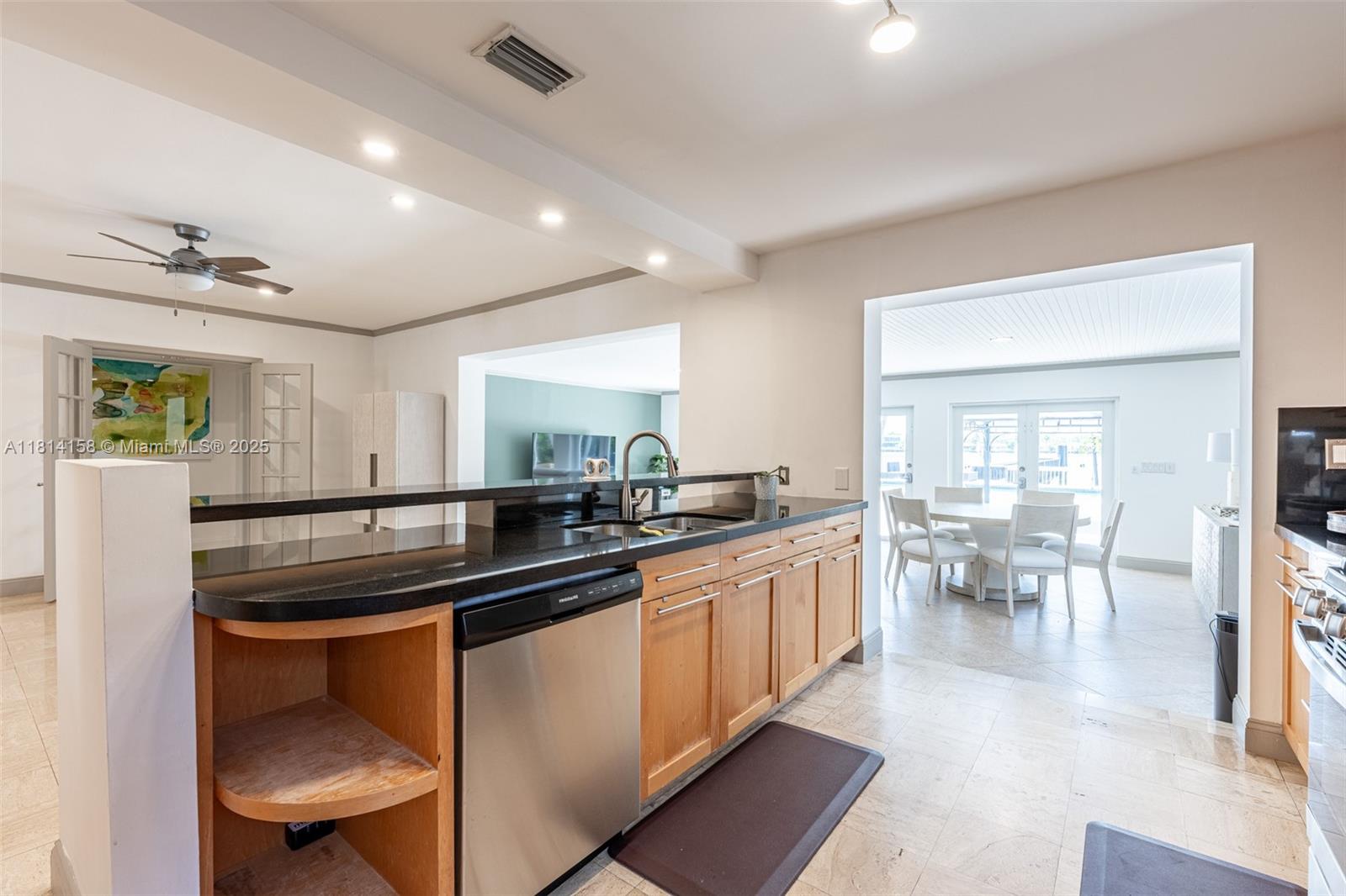 BISC BEACH 2ND ADDN - Residential Lease