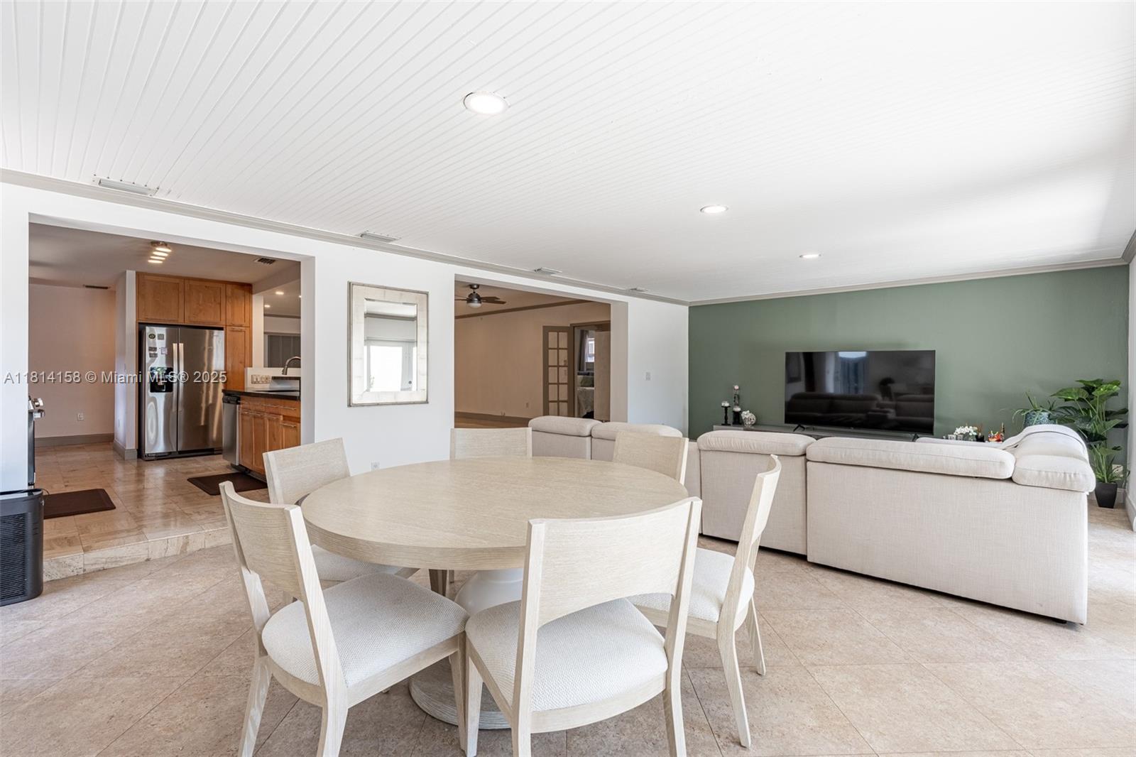 BISC BEACH 2ND ADDN - Residential Lease