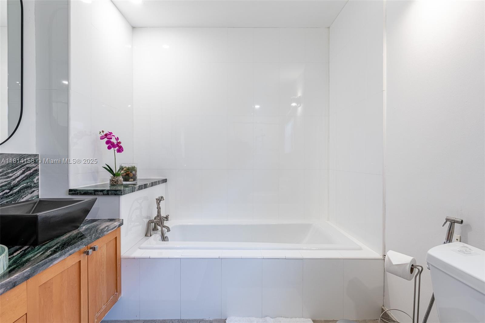 BISC BEACH 2ND ADDN - Residential Lease