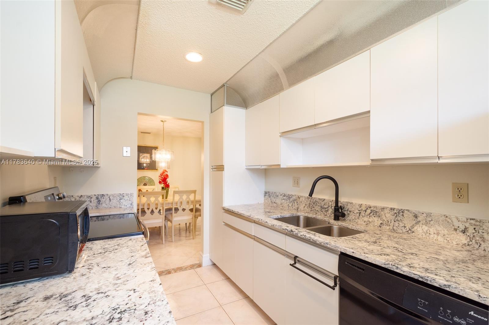 13940 Nesting Way C