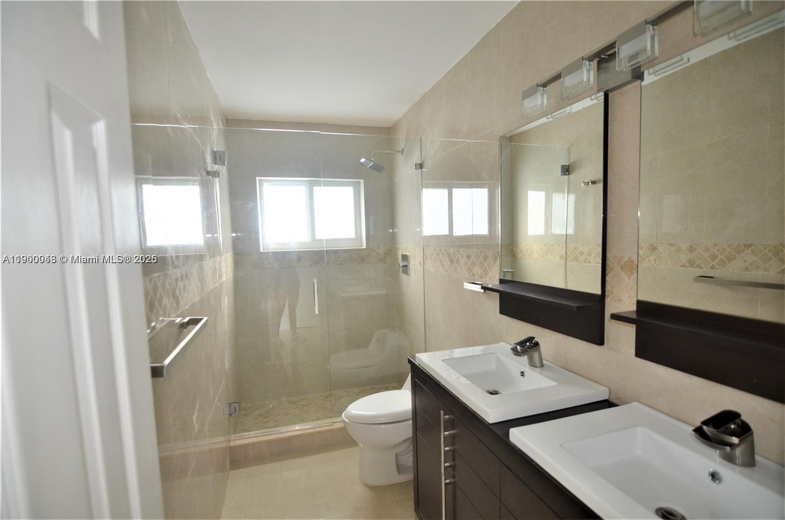 PINE SHORE SEC 1 - Residential Lease