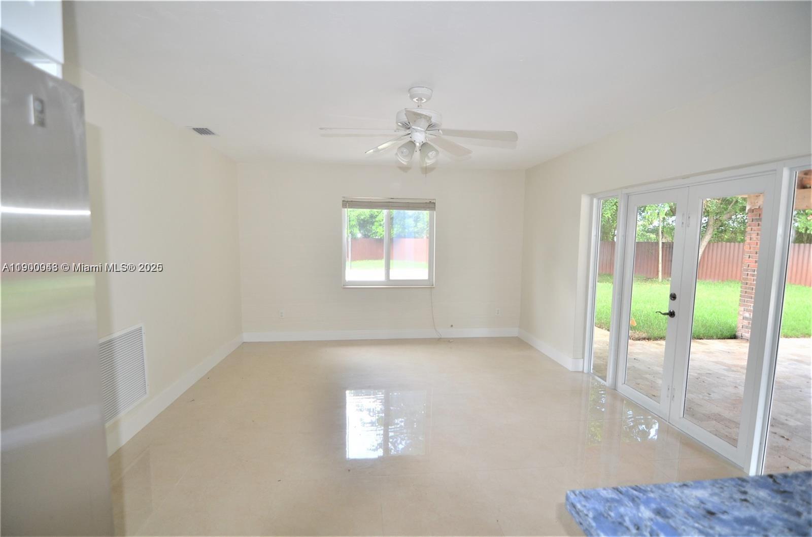 PINE SHORE SEC 1 - Residential Lease