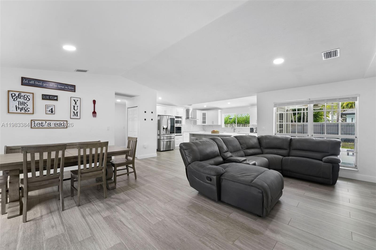 PRIMAVERA - Residential