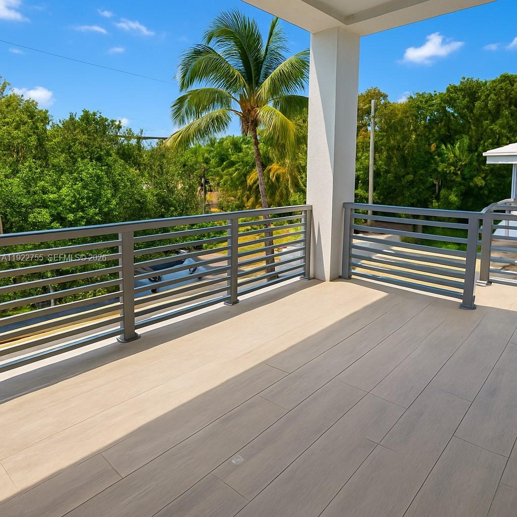 BUTTONWOOD SHORES ADD - Residential