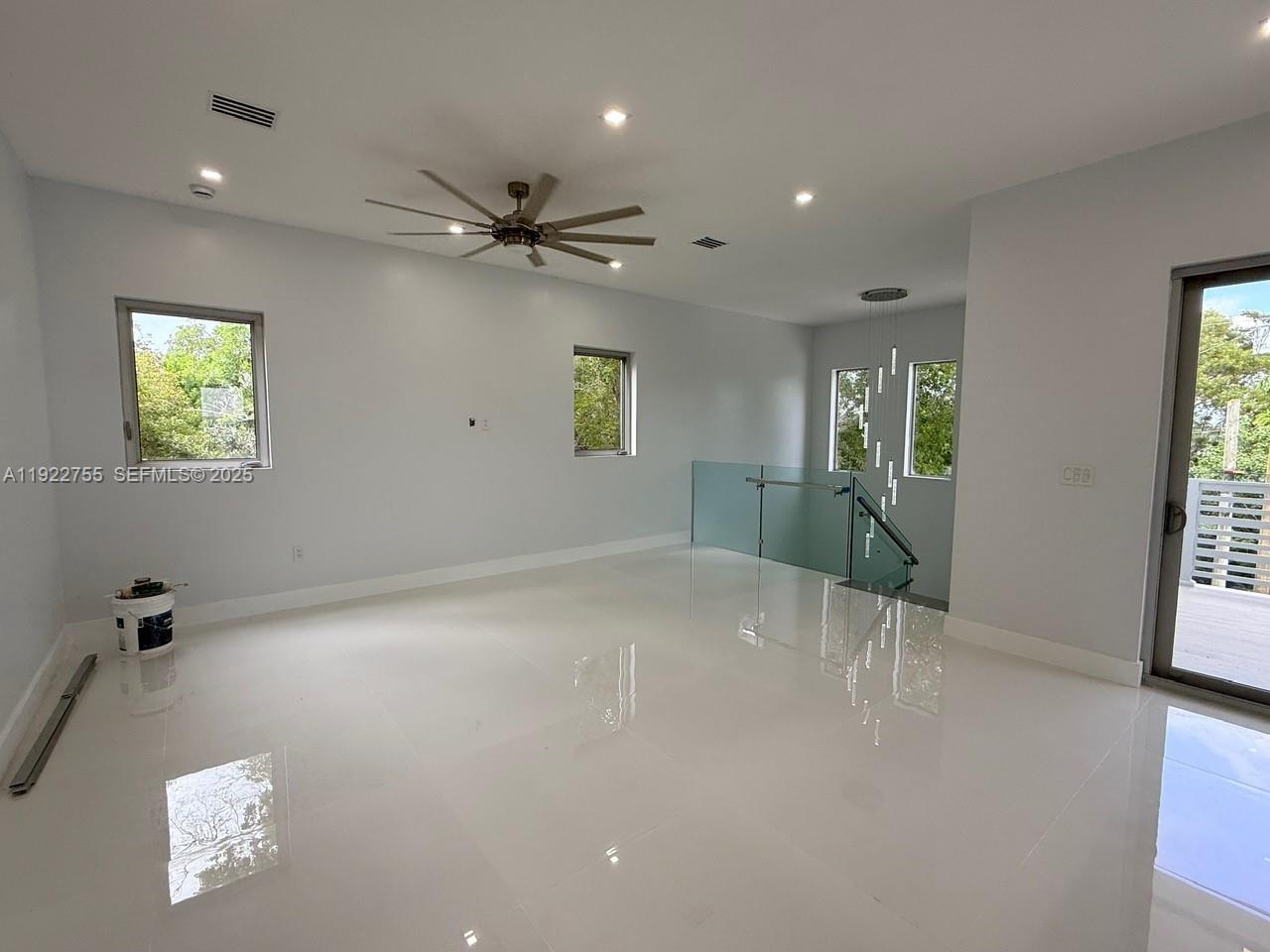 BUTTONWOOD SHORES ADD - Residential