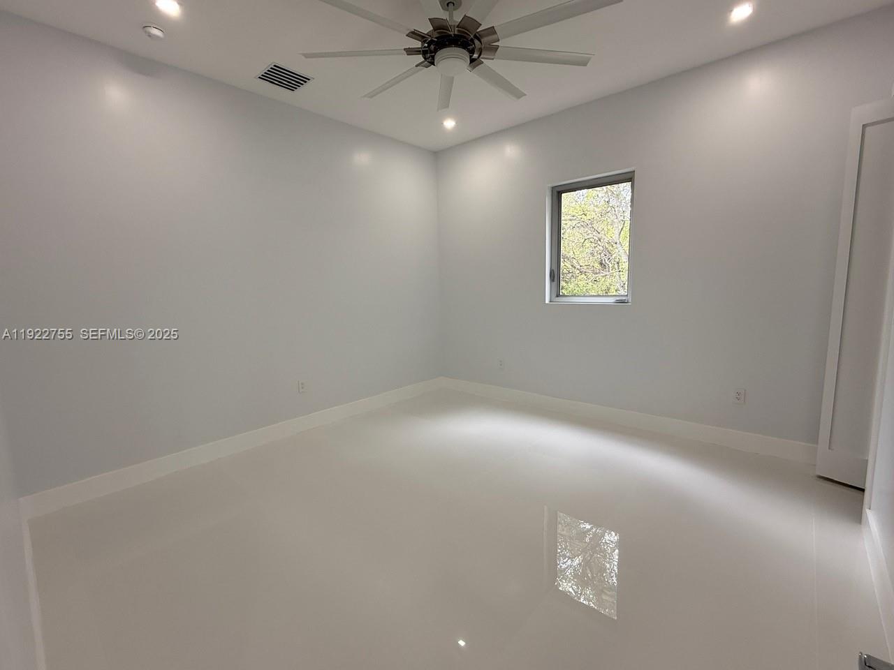 BUTTONWOOD SHORES ADD - Residential