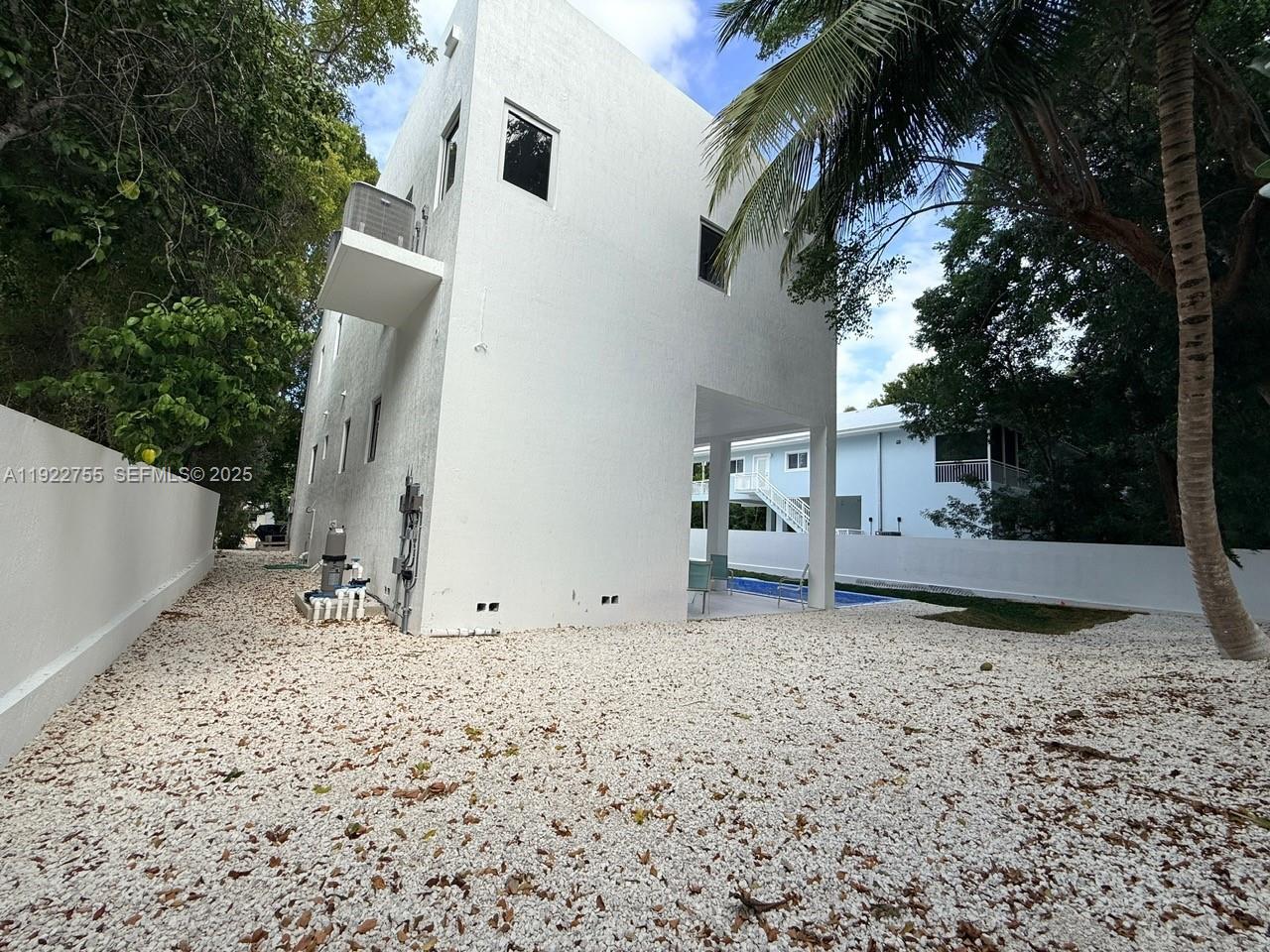 BUTTONWOOD SHORES ADD - Residential