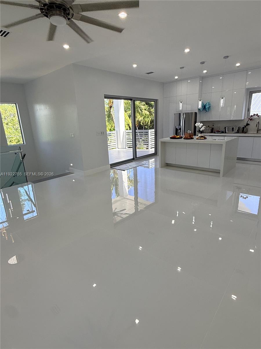 BUTTONWOOD SHORES ADD - Residential