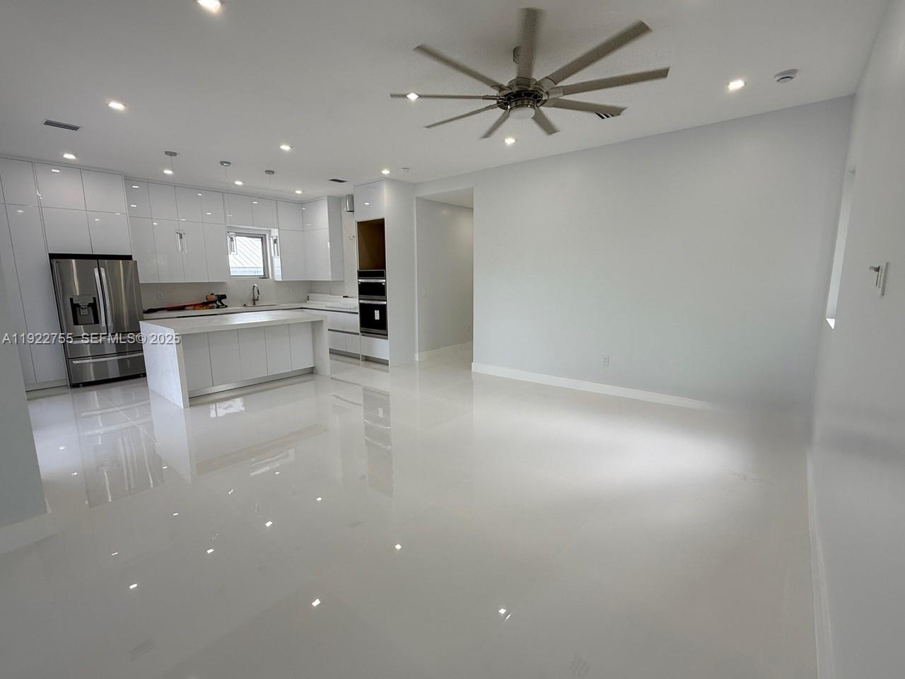 BUTTONWOOD SHORES ADD - Residential