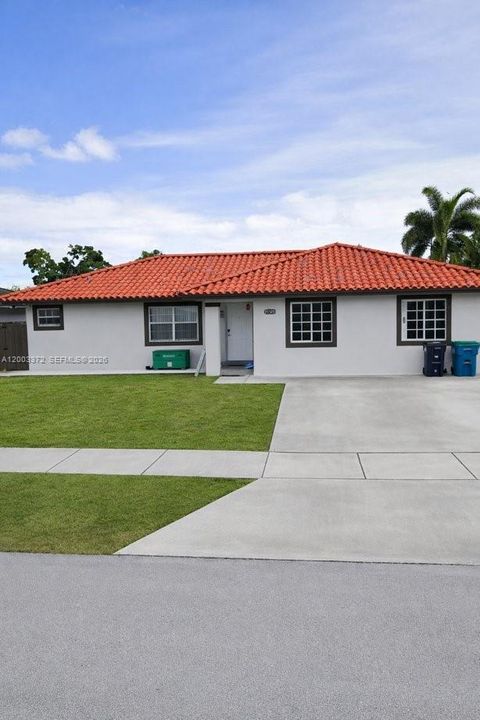 Photo of 21321 SW 125th Path, Miami, FL 33177 (MLS # A12003372)