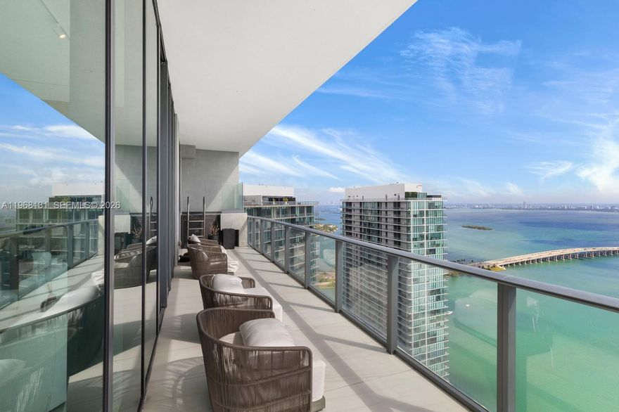 Stunning fully furnished corner penthouse with wraparound balcony and outdoor jacuzzi offering spectacular sunrise and sunset views. 4BR / 4.5BA with Italian kitchen, Sub-Zero refrigerator and Wolf appliances. Floor-to-ceiling windows with panoramic views of Miami Beach, the ocean and skyline. 4 assigned parking spaces.

Located at Gran Paraiso with resort-style amenities including lagoon pool with towel service, tennis courts, state-of-the-art gym, hammam and kids’ playroom. Prime location minutes to Design District, beaches, I-95 and MIA. Easy to show. Also available for short-term lease (6–9 months).