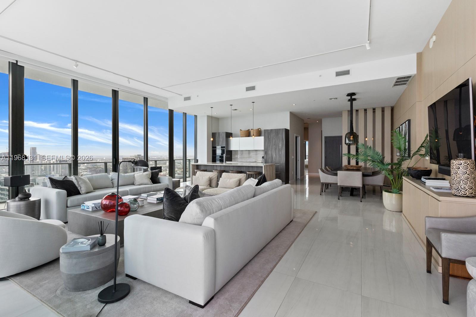 480 NE 31st St PH5001