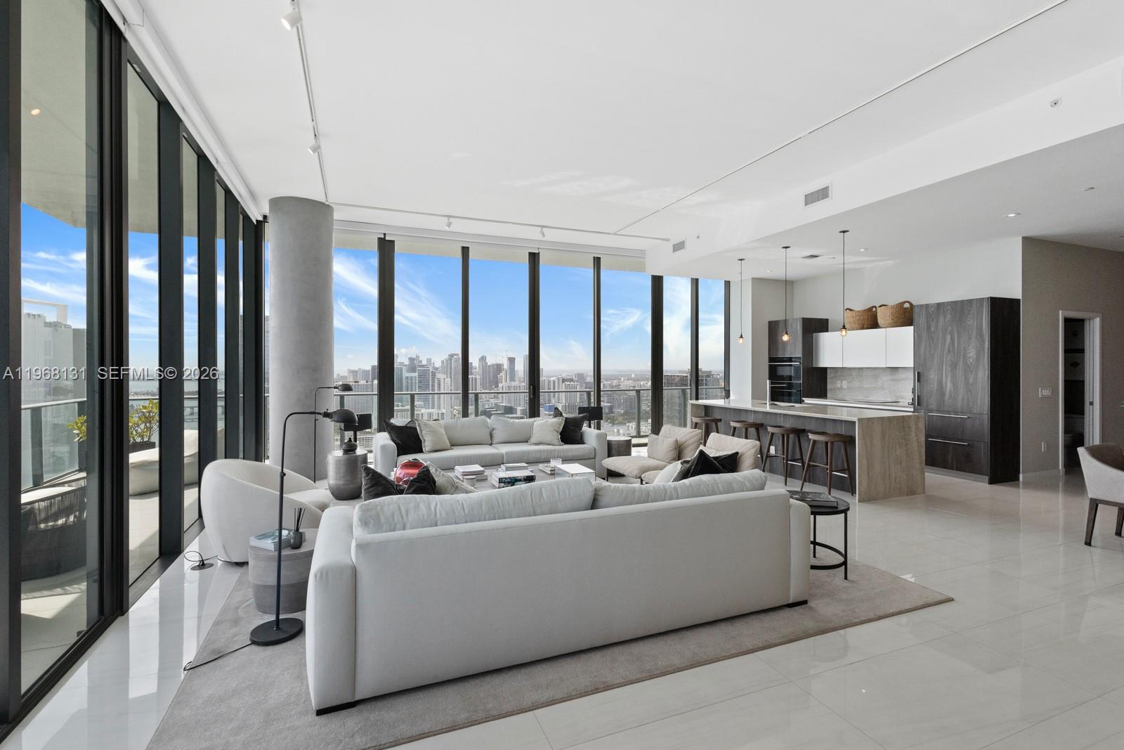 480 NE 31st St PH5001