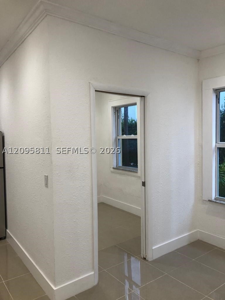 126 Mendoza Ave 3