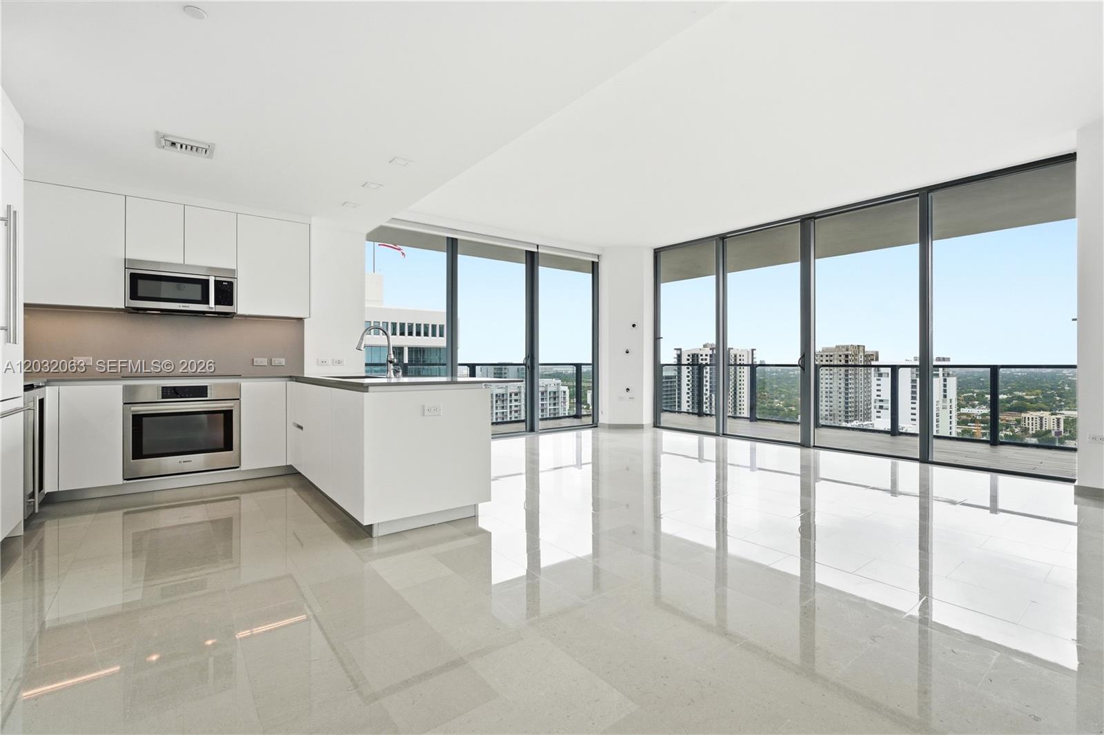 88 SW 7th St 2302
