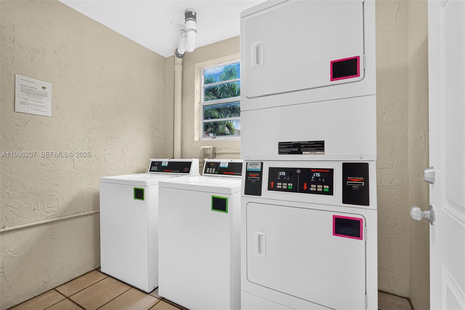 ROYAL PALM GARDENS CONDO - Residential