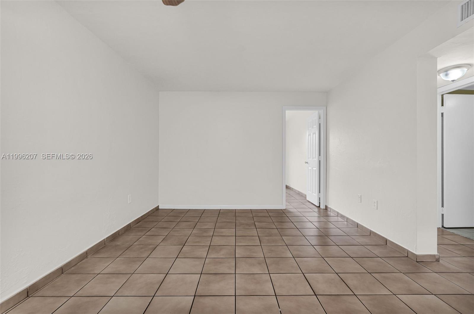 ROYAL PALM GARDENS CONDO - Residential