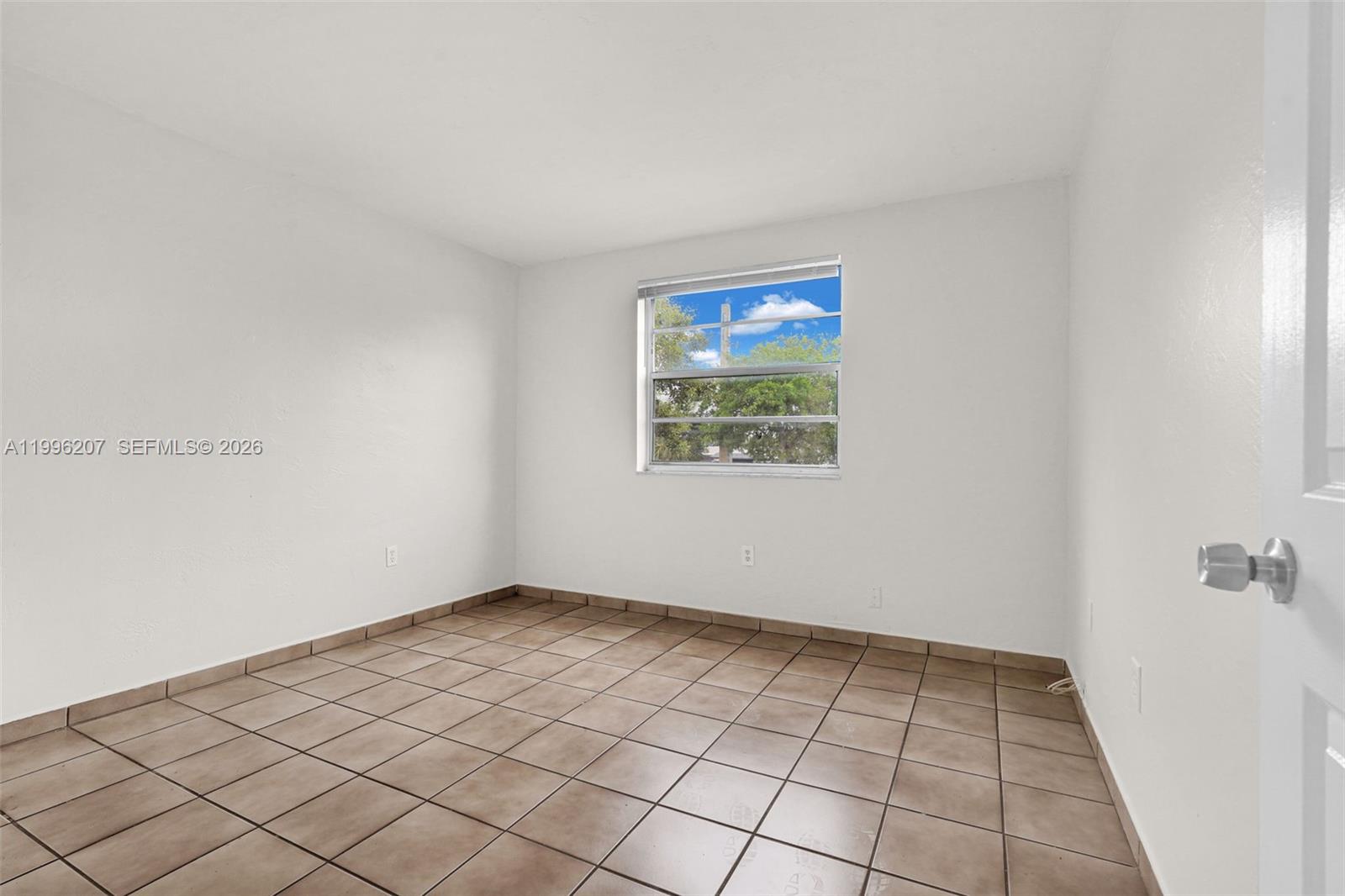 ROYAL PALM GARDENS CONDO - Residential