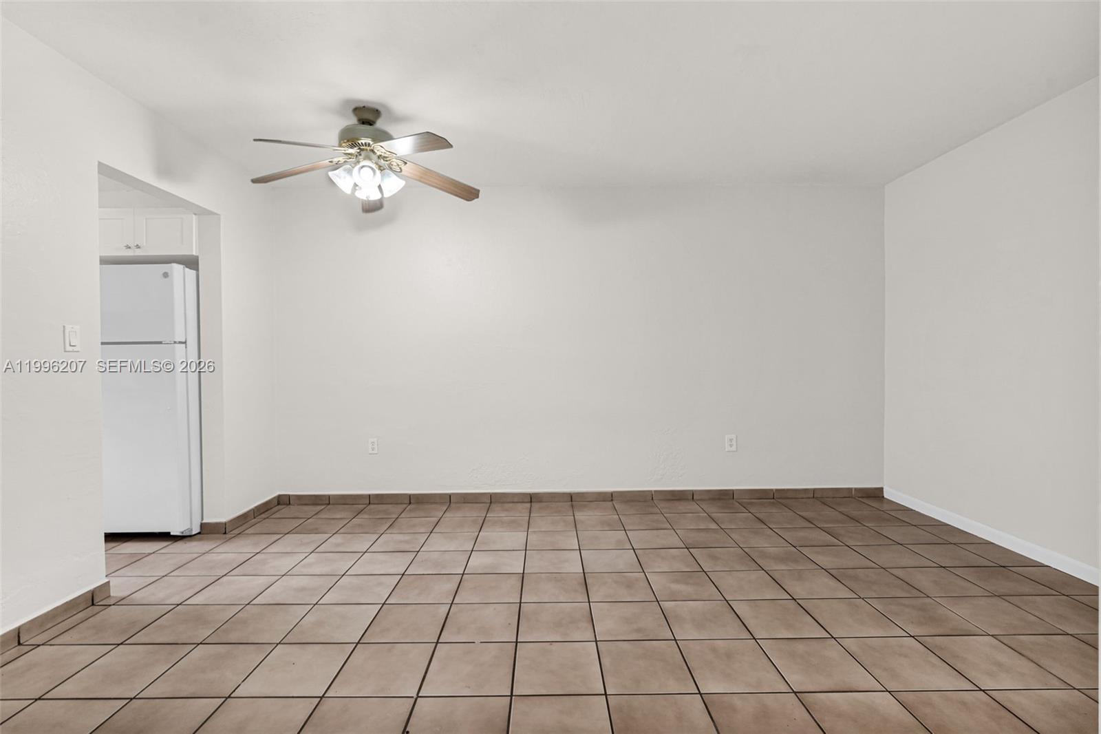 ROYAL PALM GARDENS CONDO - Residential