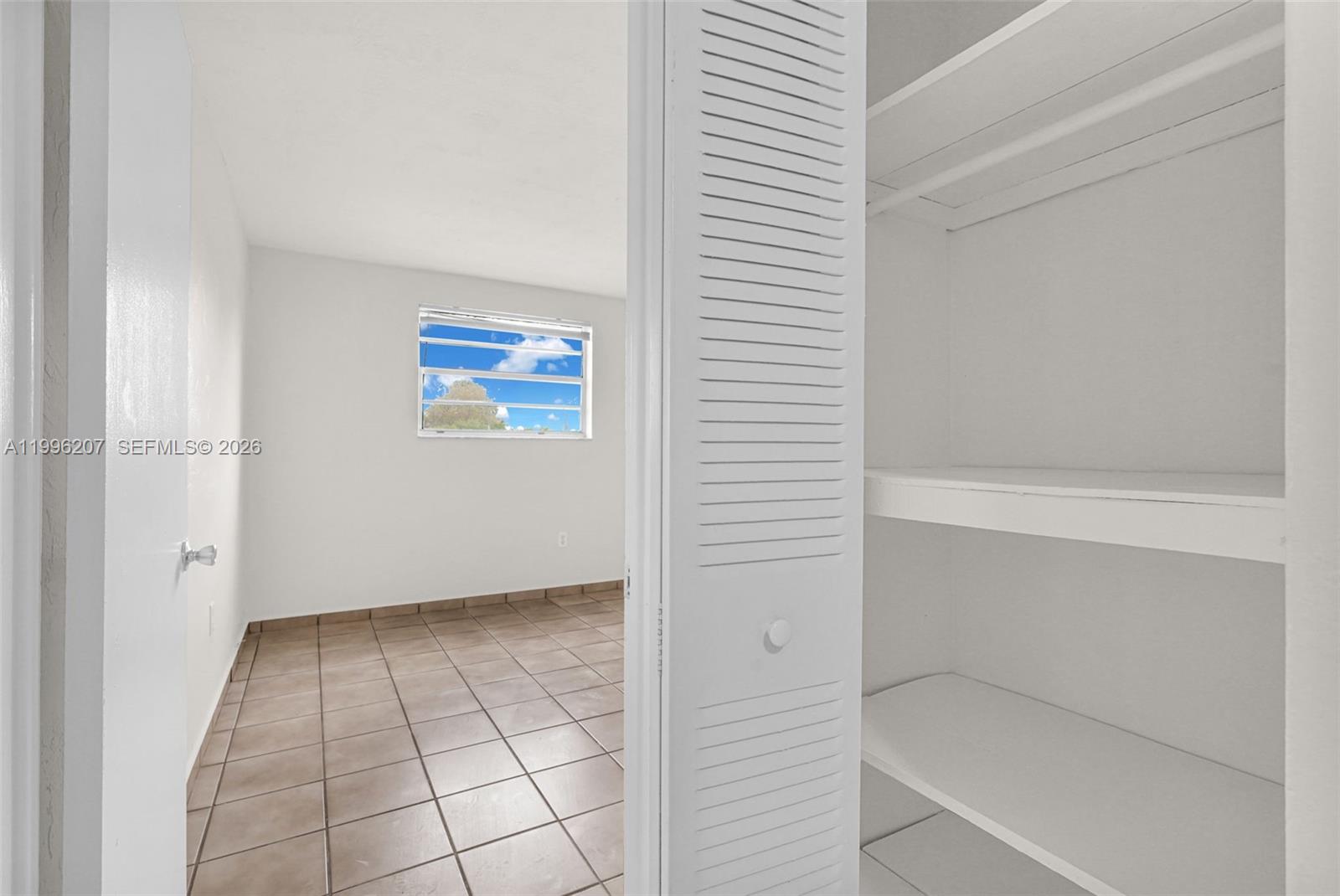 ROYAL PALM GARDENS CONDO - Residential