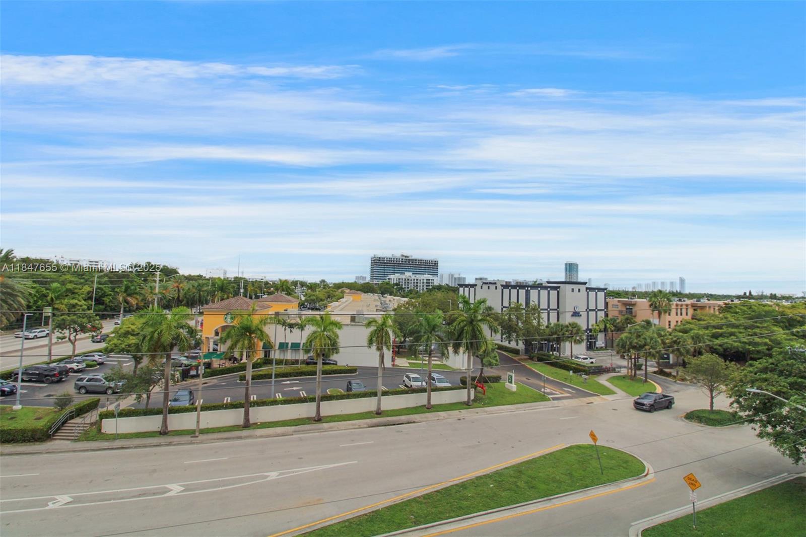SAILBOAT CAY CONDO - Residential