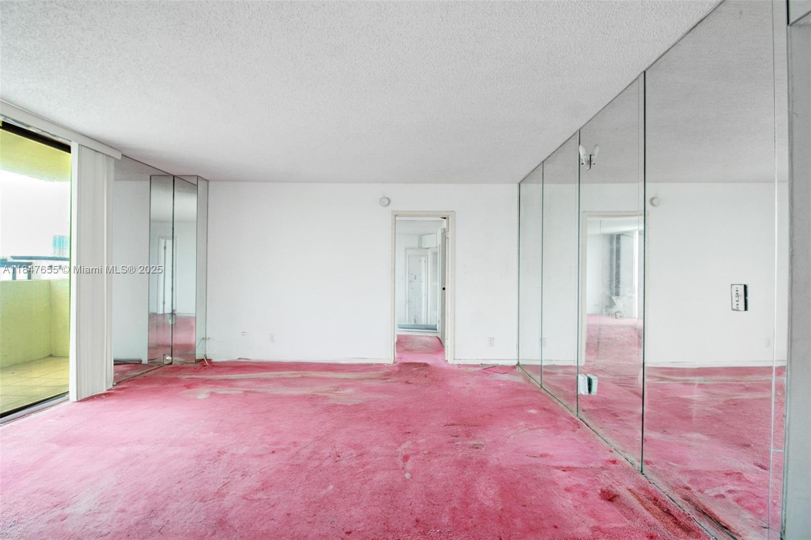 SAILBOAT CAY CONDO - Residential