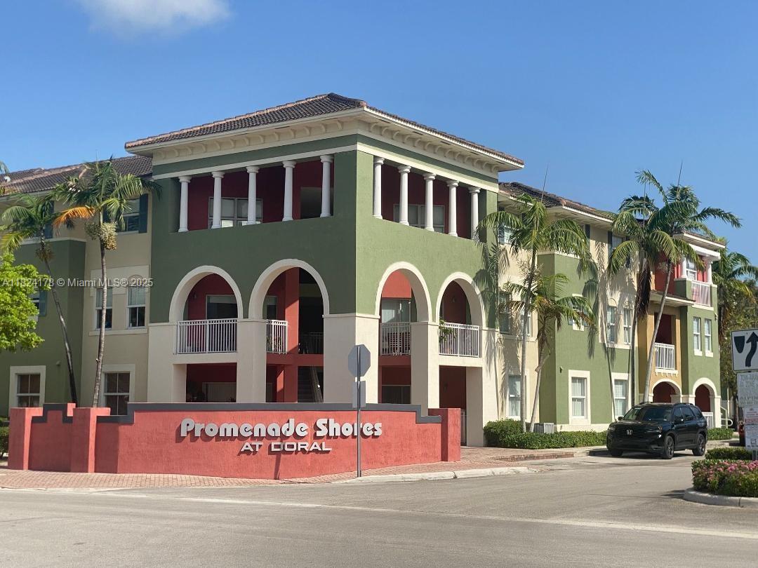 Rental Property at 10902 Nw 83rd St 207, Doral, Miami-Dade County, Florida - Bedrooms: 3 
Bathrooms: 3  - $2,800 MO.