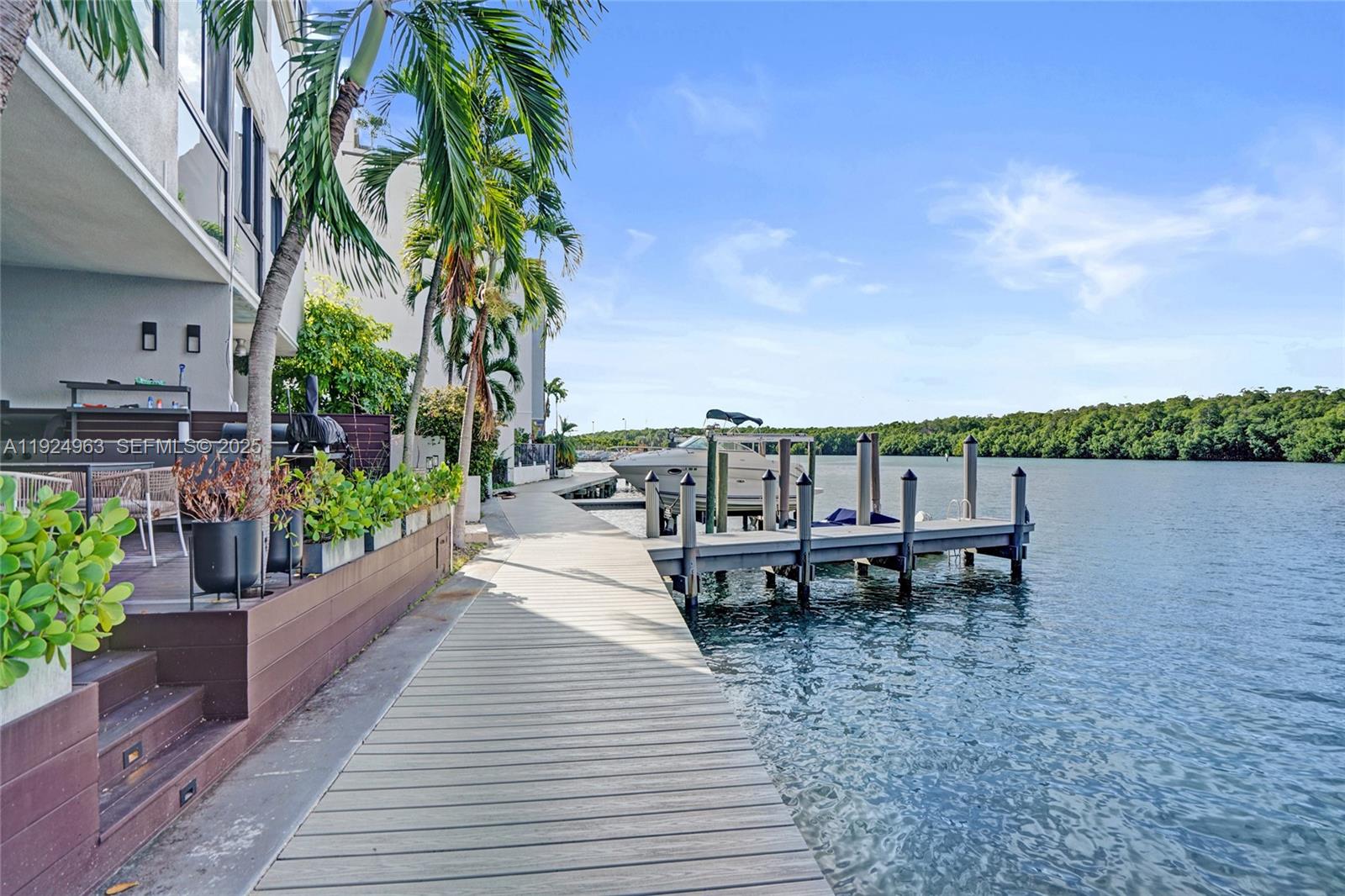 POINCIANA IS YT & RCQ CLU - Residential