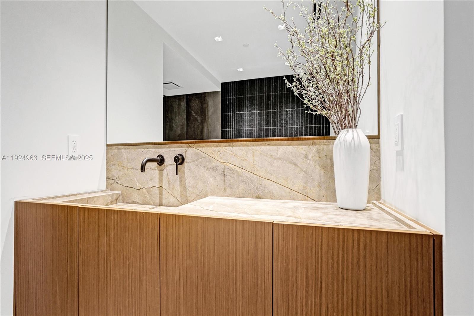 POINCIANA IS YT & RCQ CLU - Residential