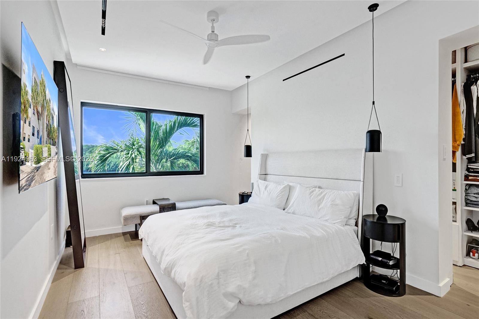 POINCIANA IS YT & RCQ CLU - Residential