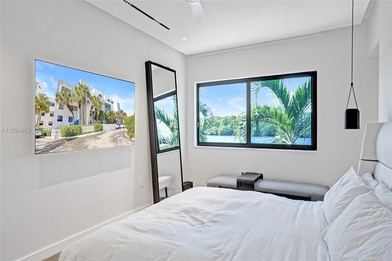 POINCIANA IS YT & RCQ CLU - Residential