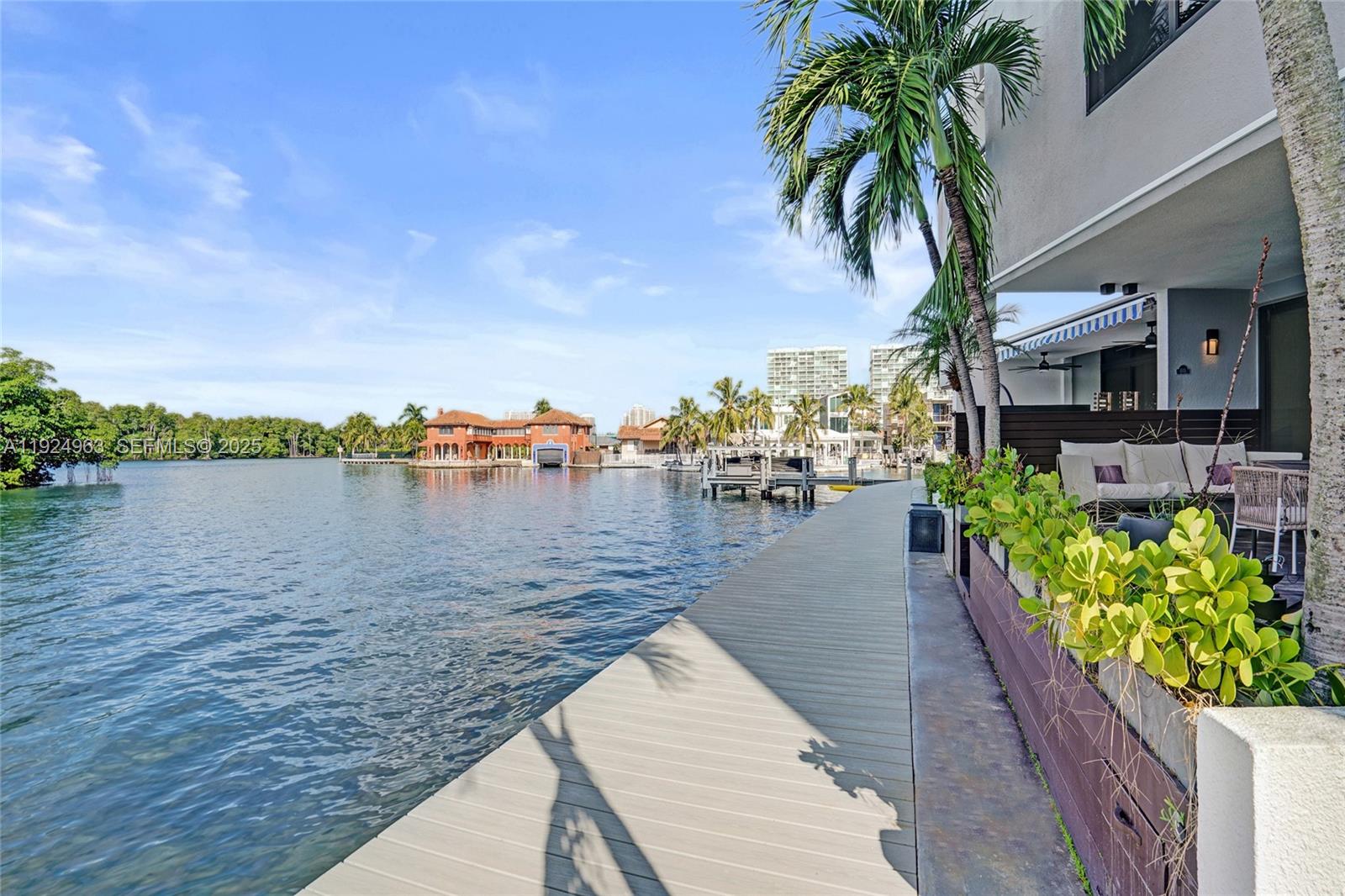 POINCIANA IS YT & RCQ CLU - Residential