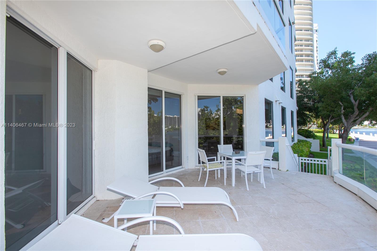 BELLAMARE @ WILLIAMS ISLA - Residential