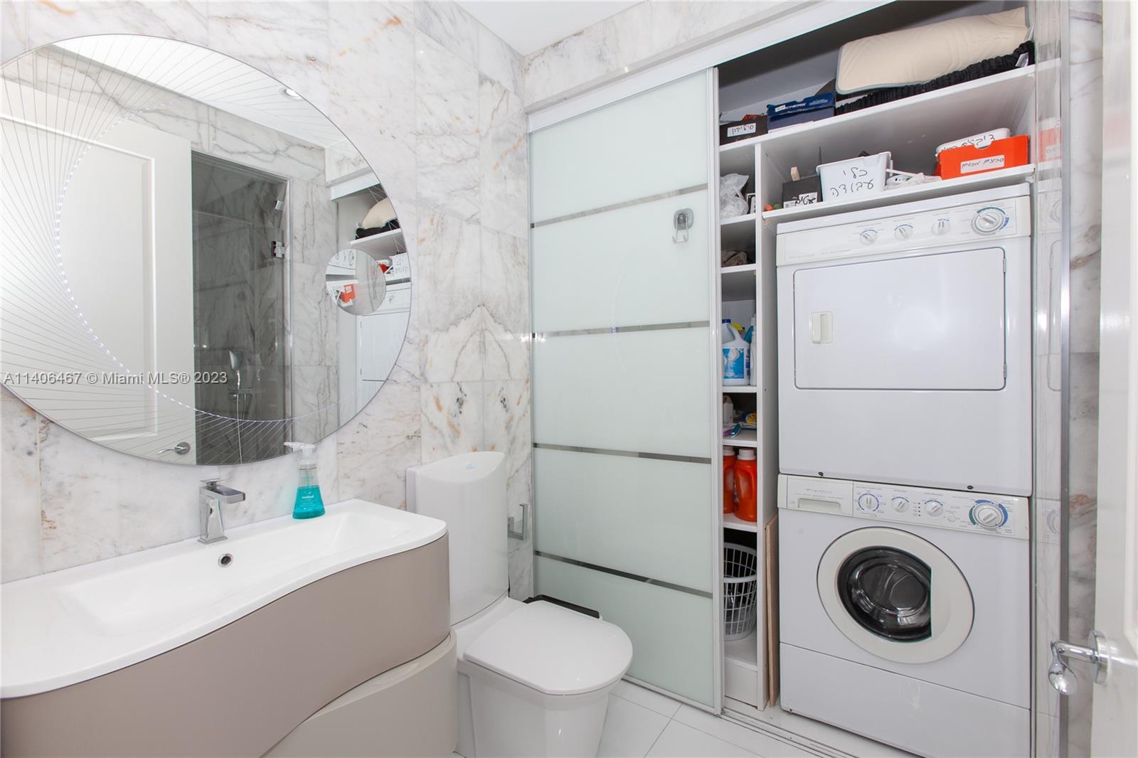 BELLAMARE @ WILLIAMS ISLA - Residential