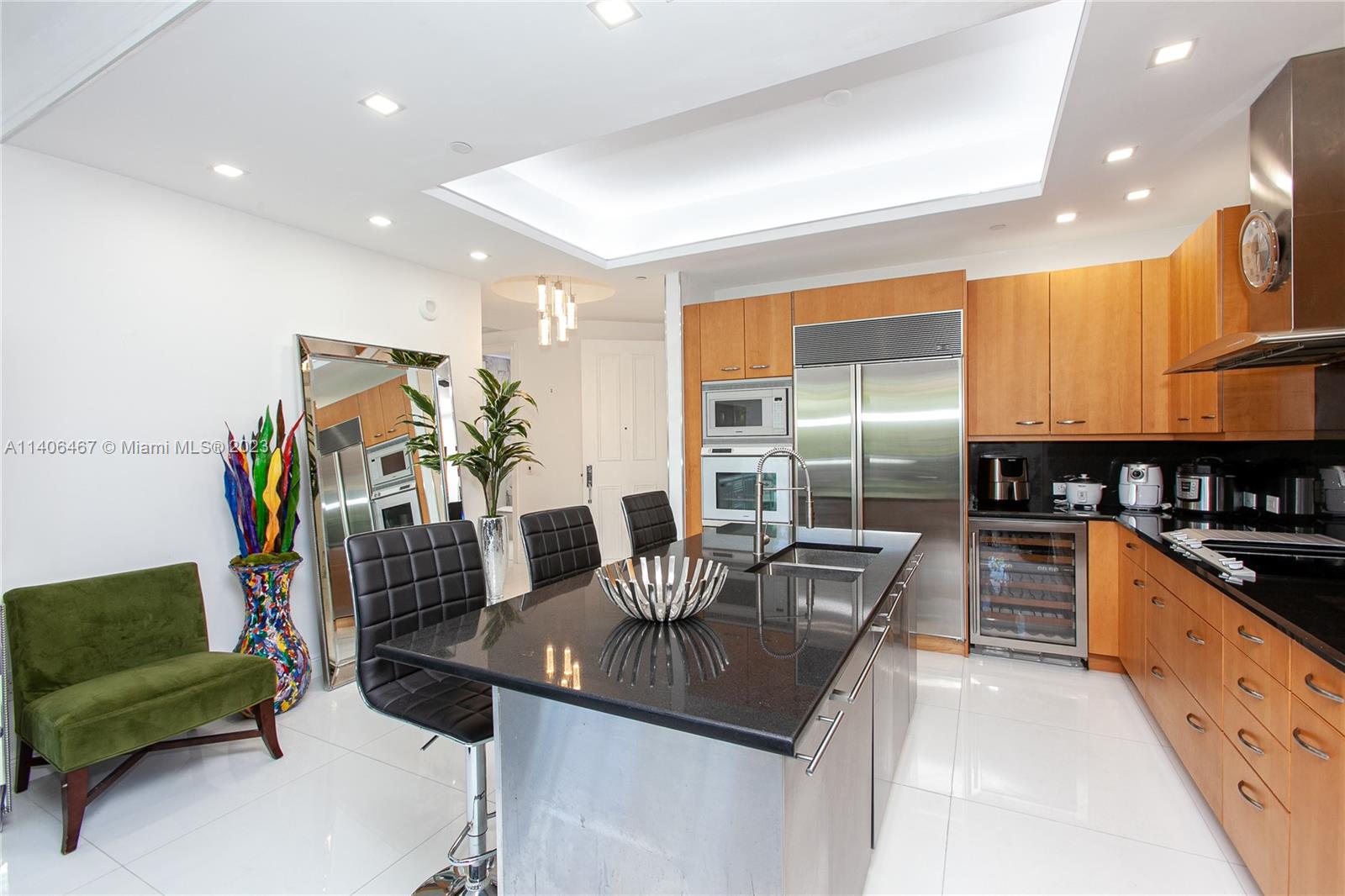 BELLAMARE @ WILLIAMS ISLA - Residential