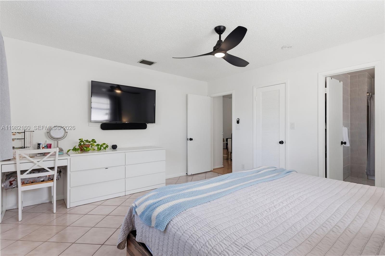 OAKWOOD HILLS - Residential