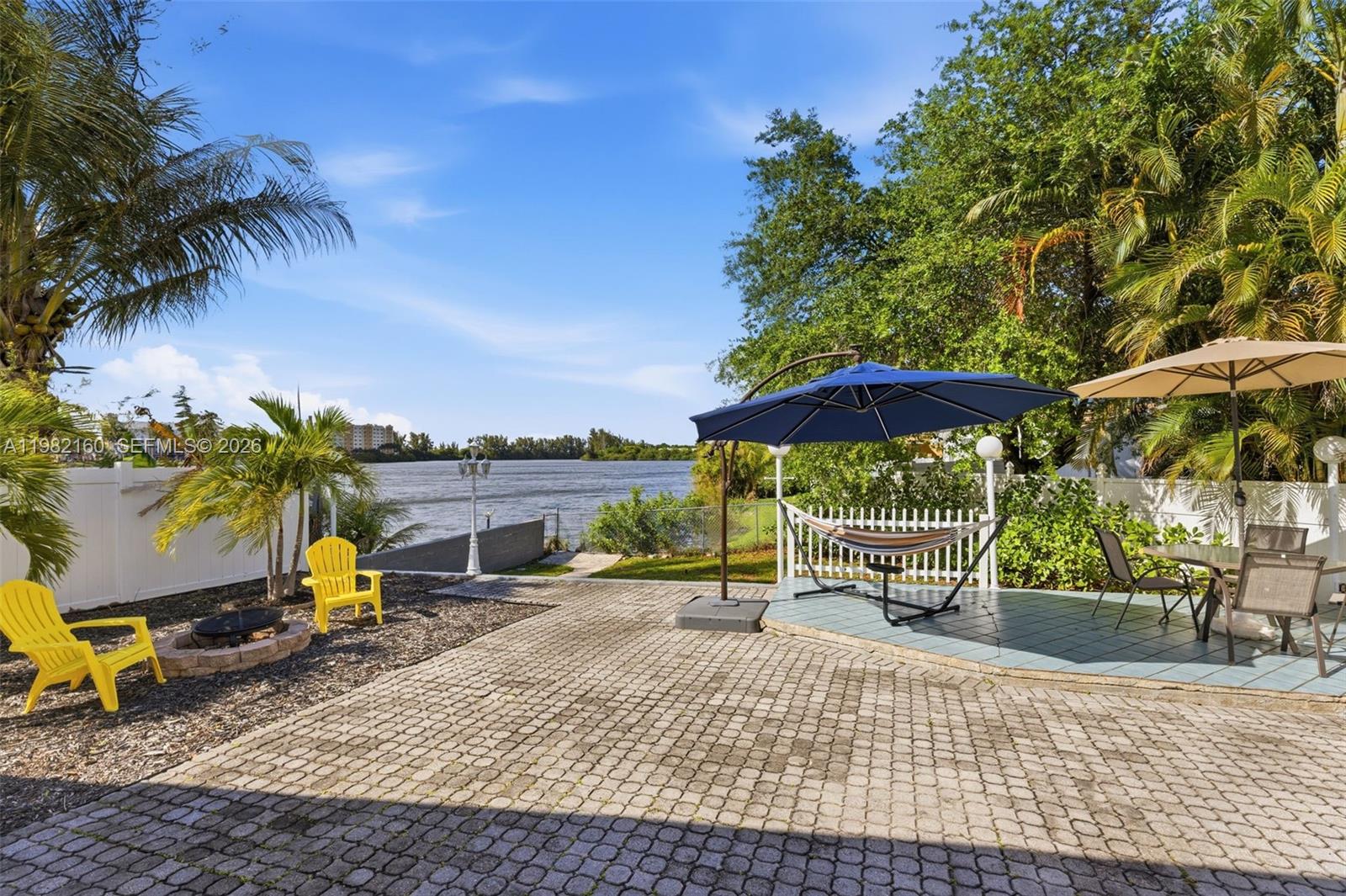 OAKWOOD HILLS - Residential