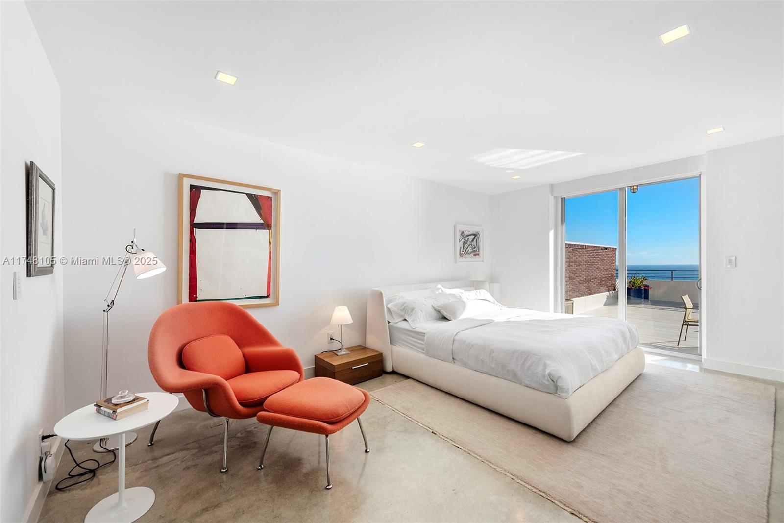 OCEANSIDE PLAZA CONDO - Residential