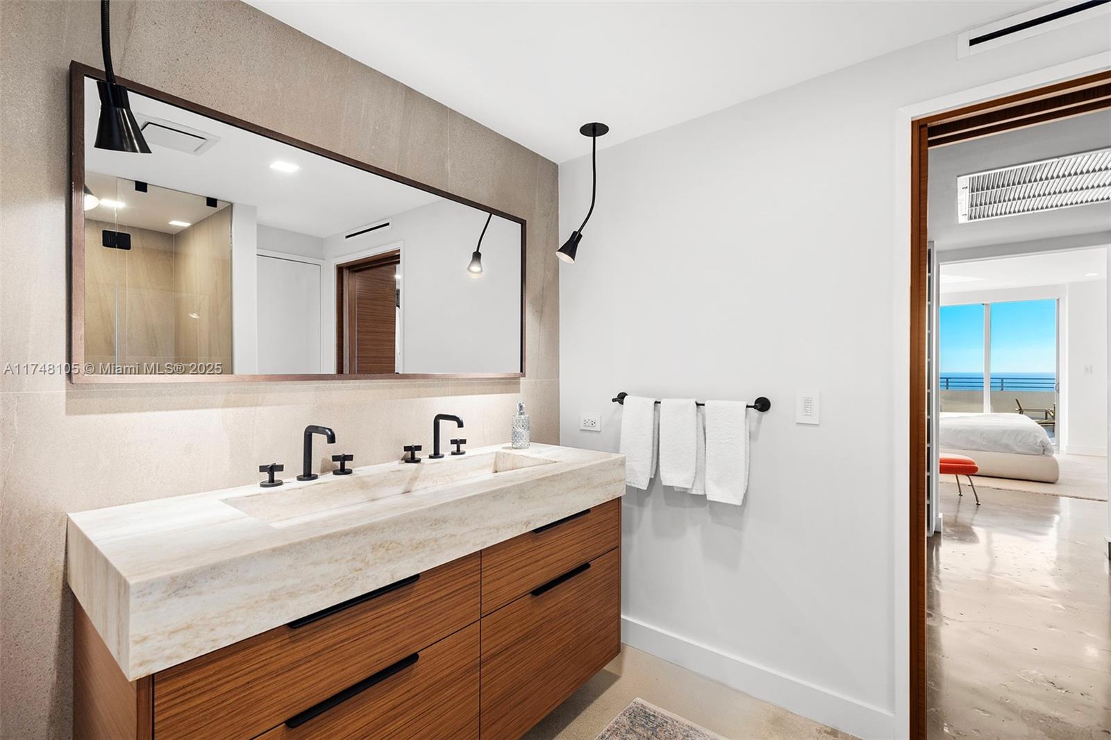 OCEANSIDE PLAZA CONDO - Residential