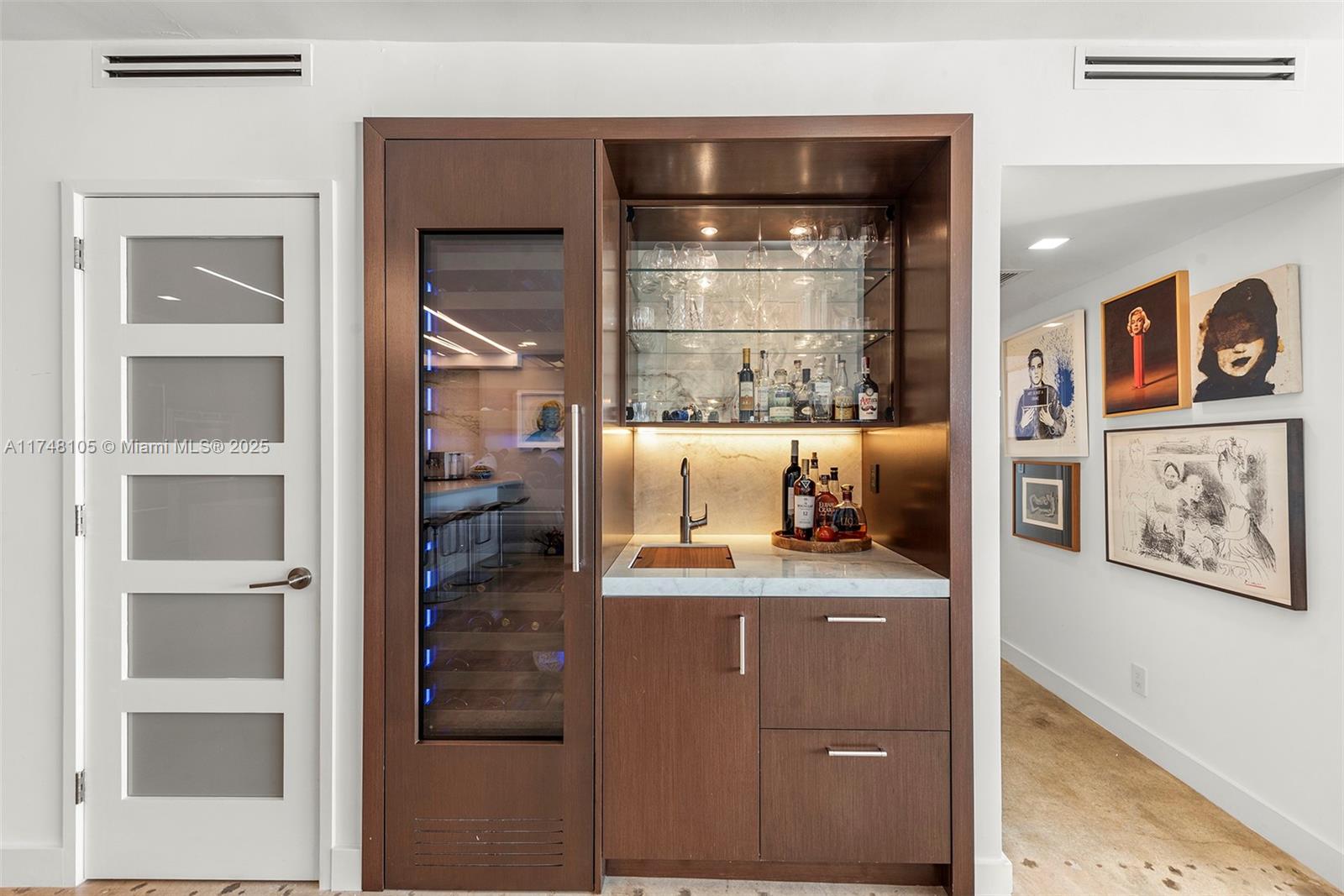 OCEANSIDE PLAZA CONDO - Residential