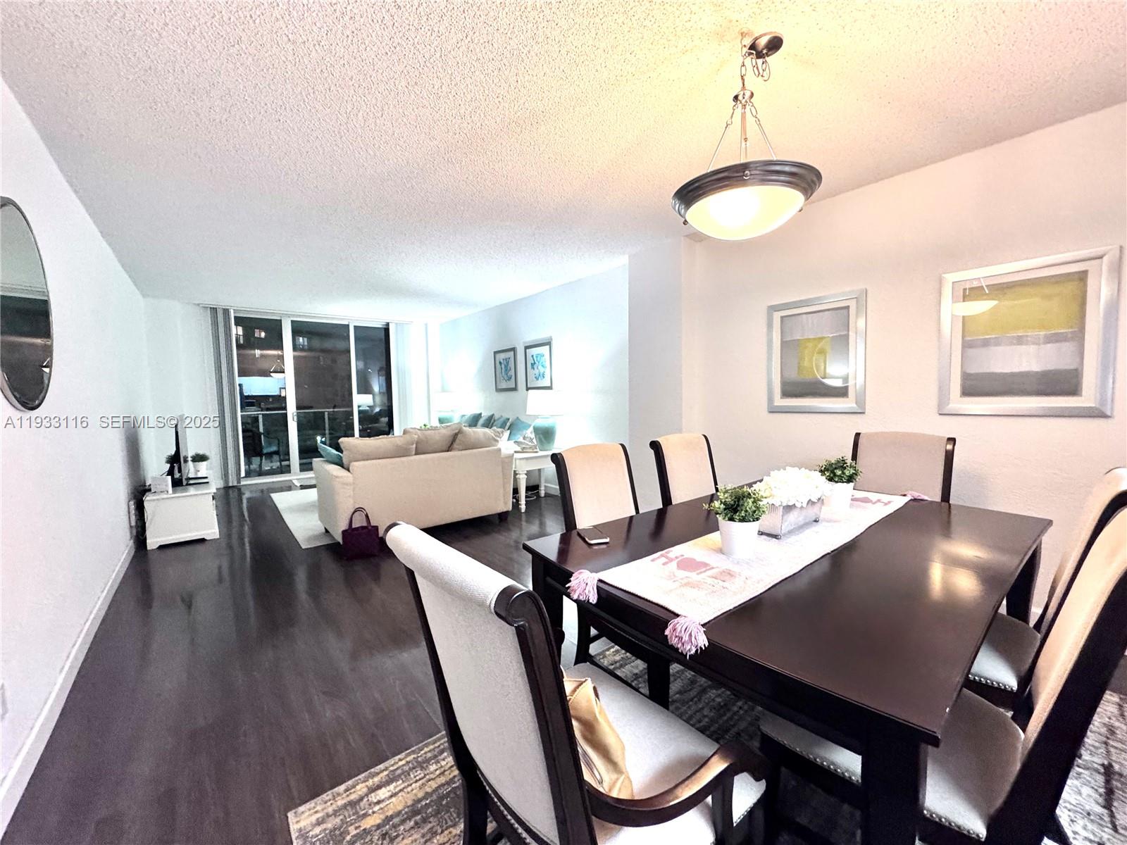 19390 Collins Ave 422