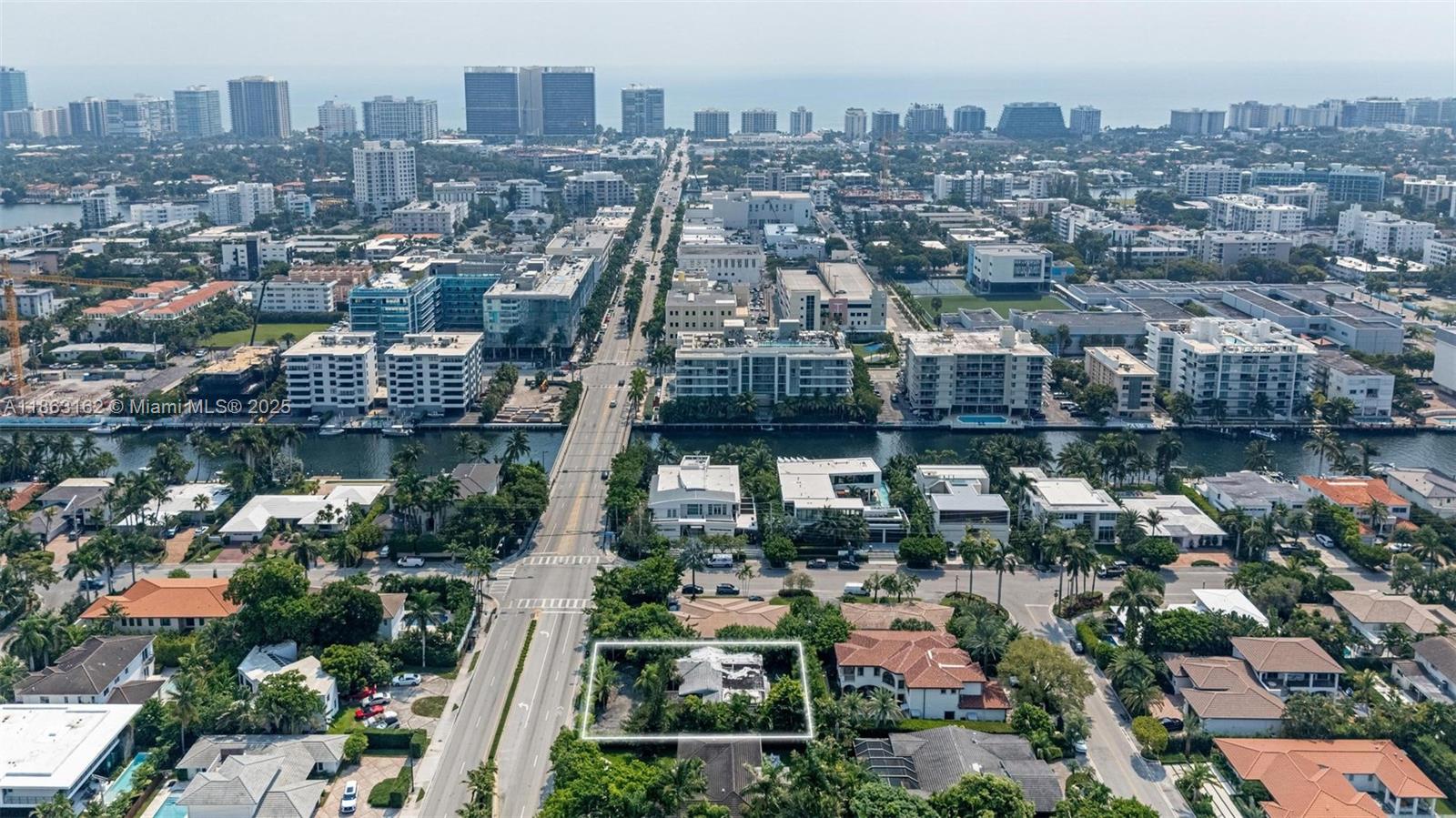 BAY HARBOR ISLAND - Land