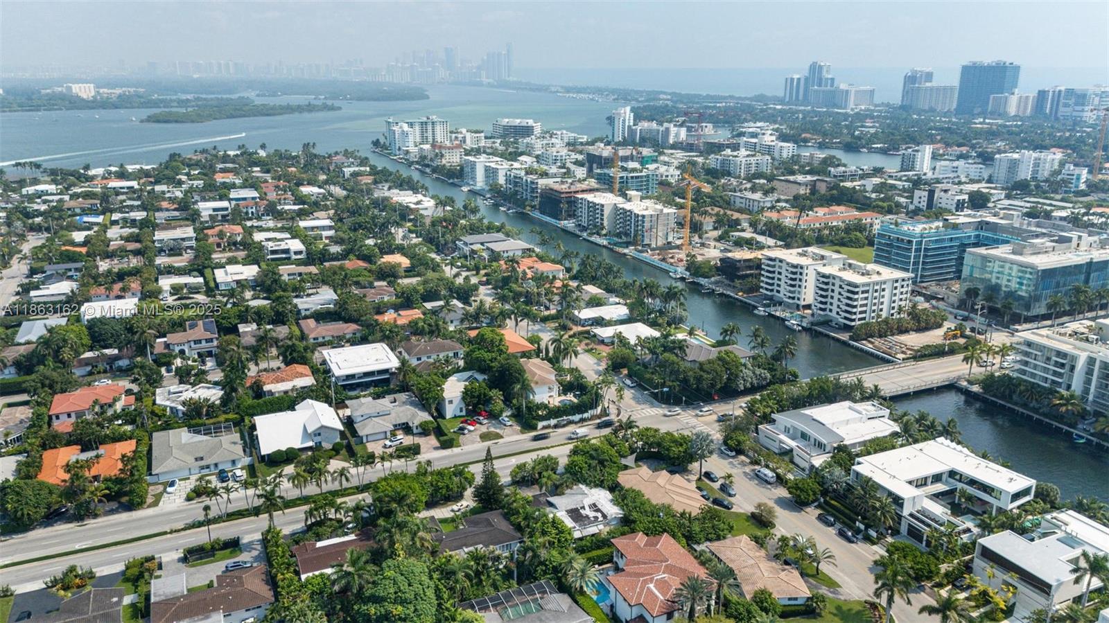 BAY HARBOR ISLAND - Land