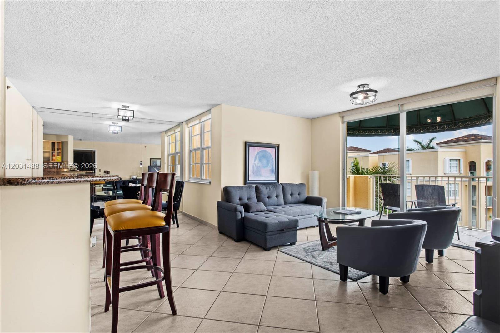 19701 E Country Club Dr 5604