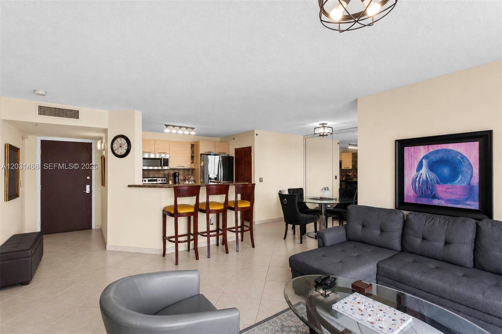19701 E Country Club Dr 5604