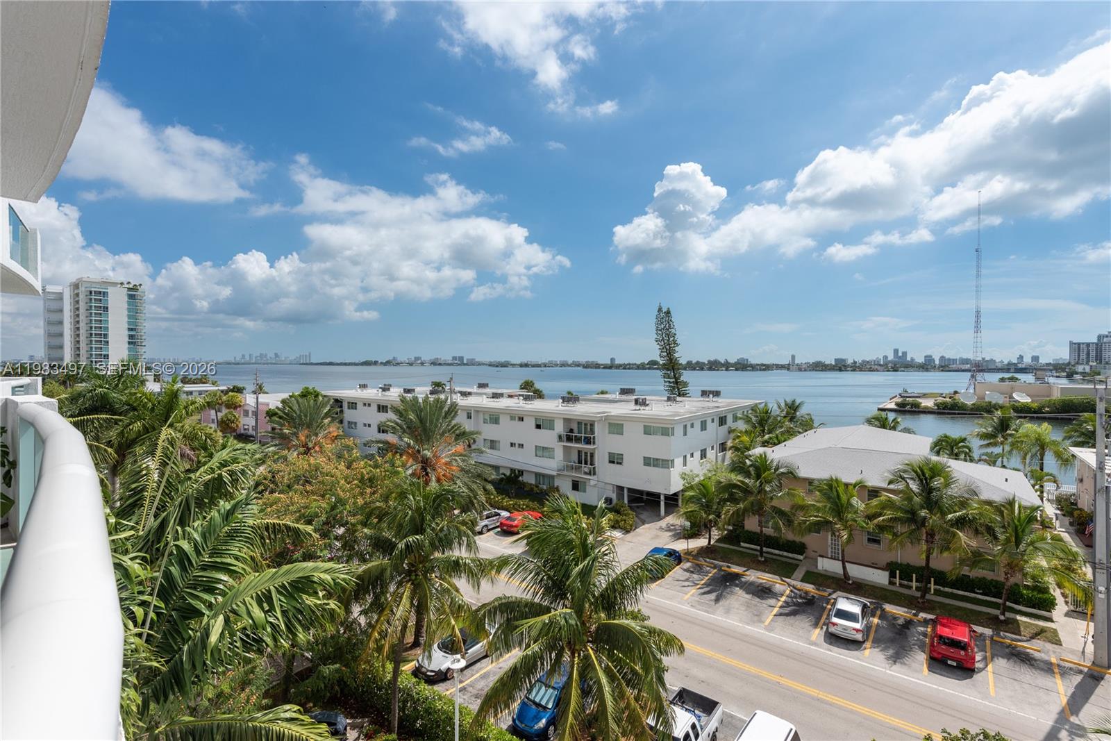 360 CONDO B - Residential