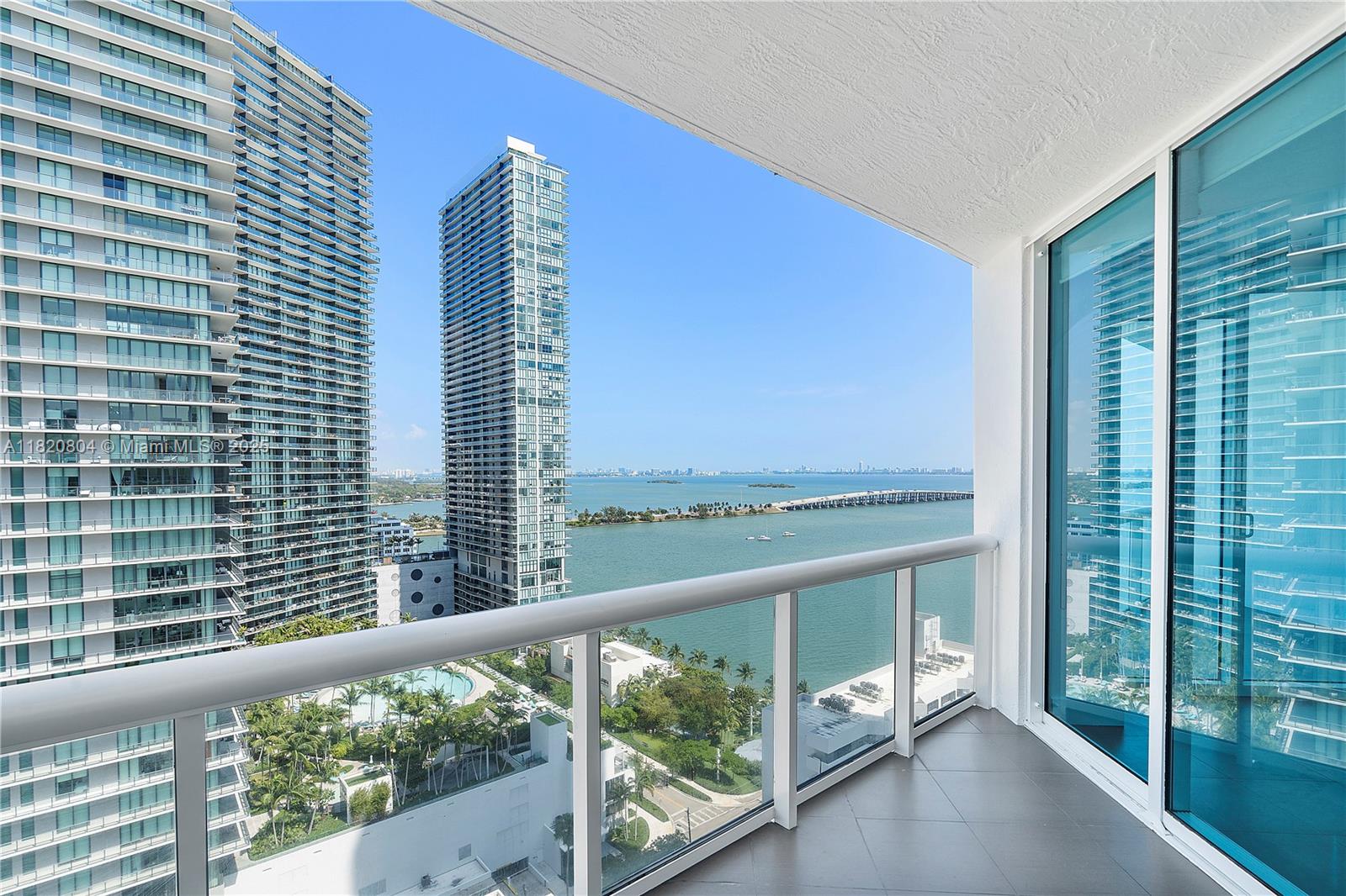 Rental Property at 480 Ne 30th St 2104, Miami, Broward County, Florida - Bedrooms: 1 
Bathrooms: 2  - $3,000 MO.