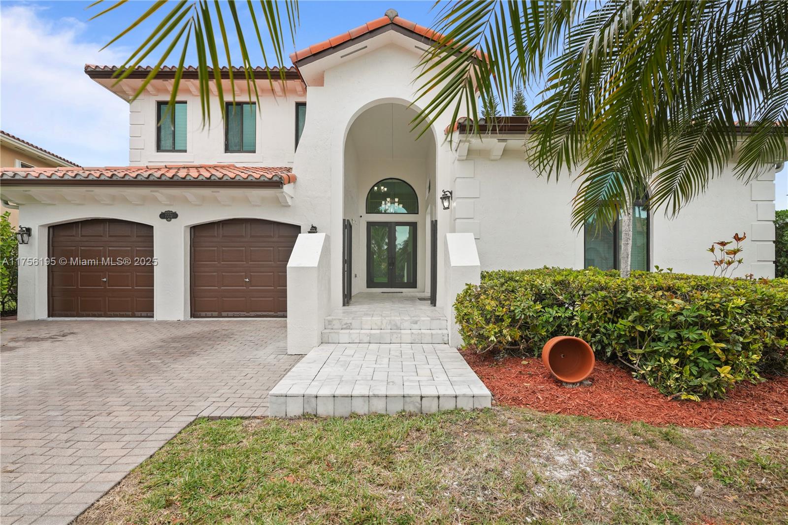 Property for Sale at 7771 Sw 188th Ter, Cutler Bay, Miami-Dade County, Florida - Bedrooms: 5 
Bathrooms: 5  - $925,000