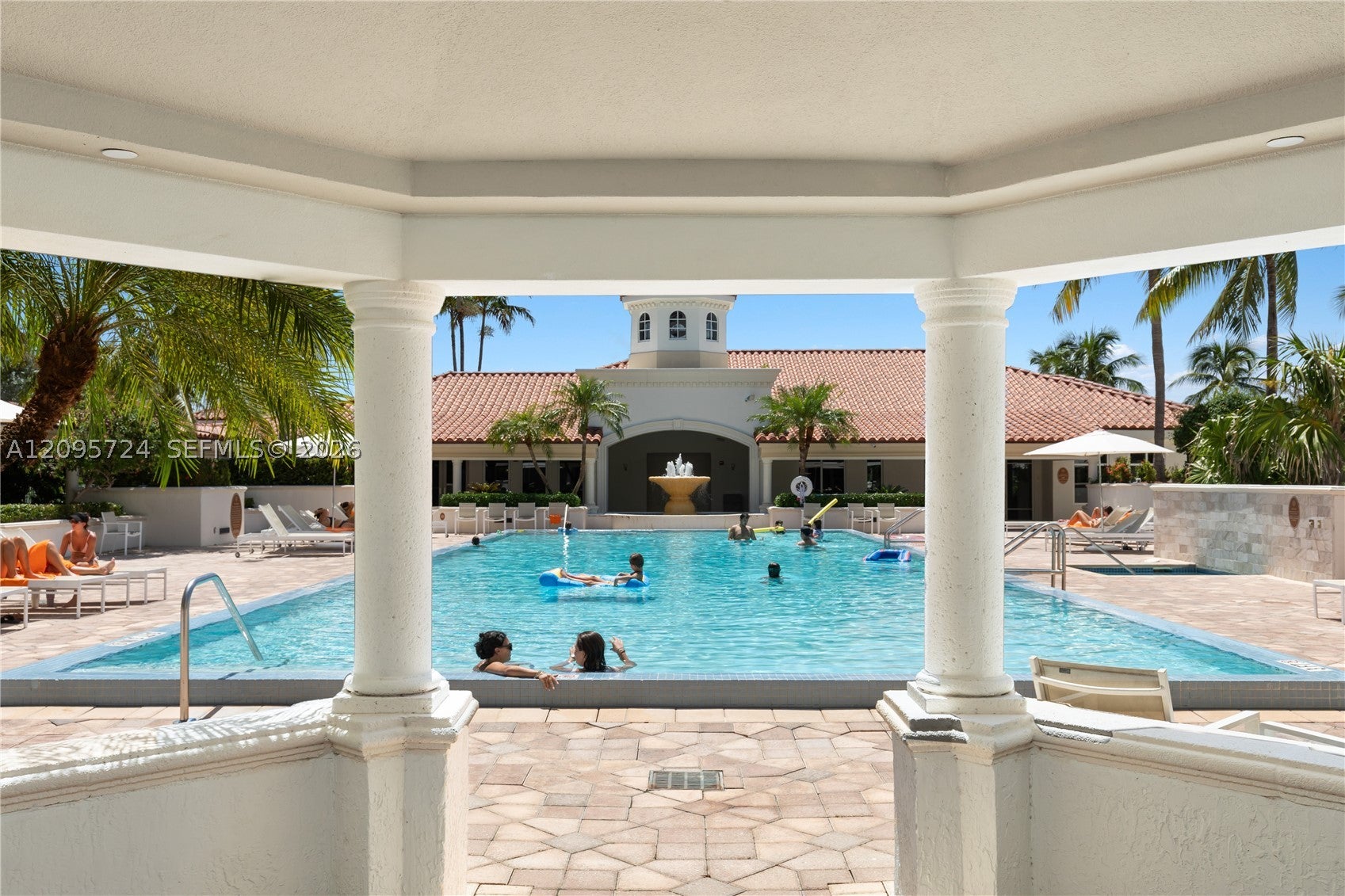 19900 E Country Club Dr 216, Aventura FL 33180